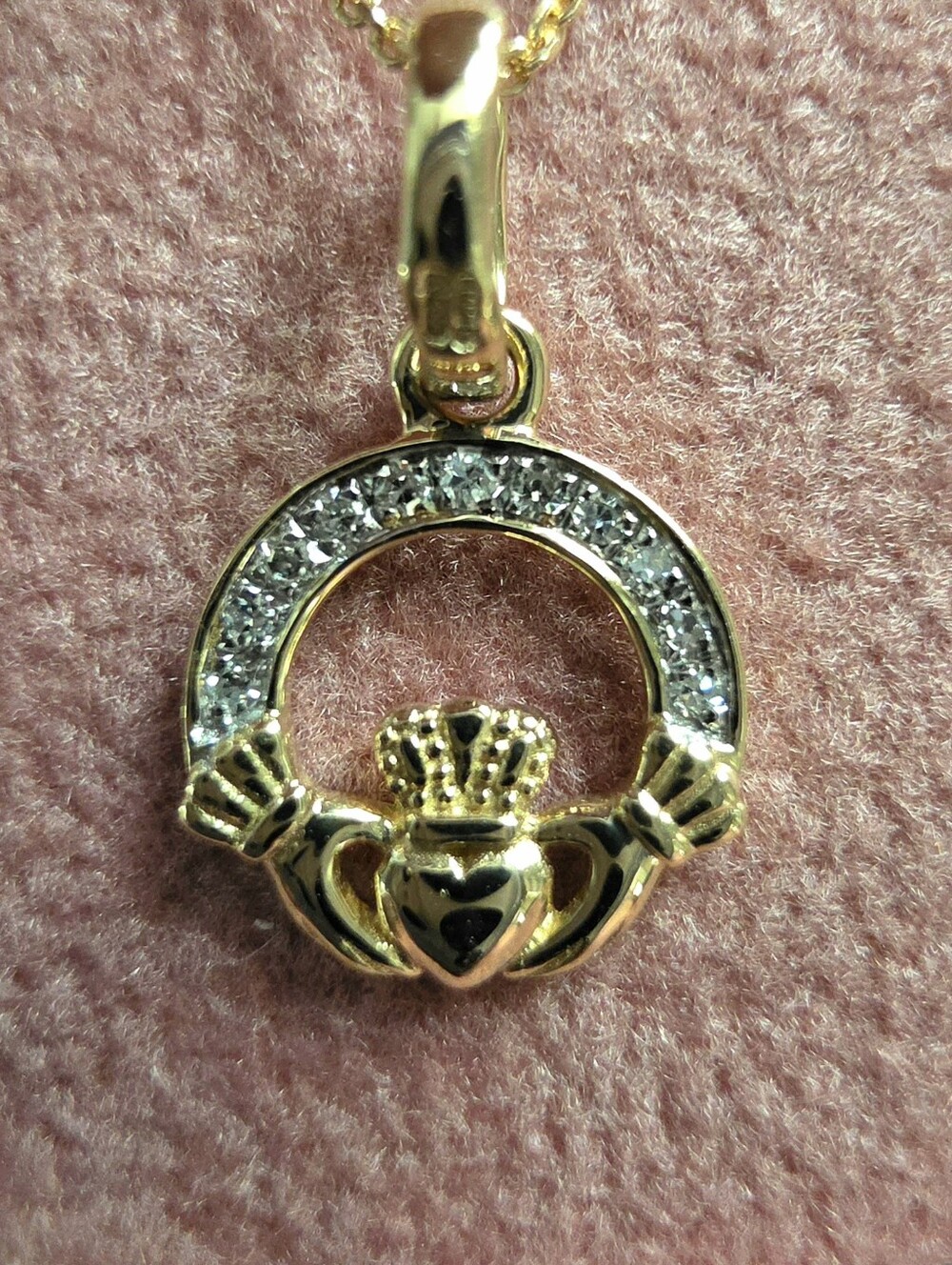 14k Gold with Diamonds Claddagh Pendant & Necklace